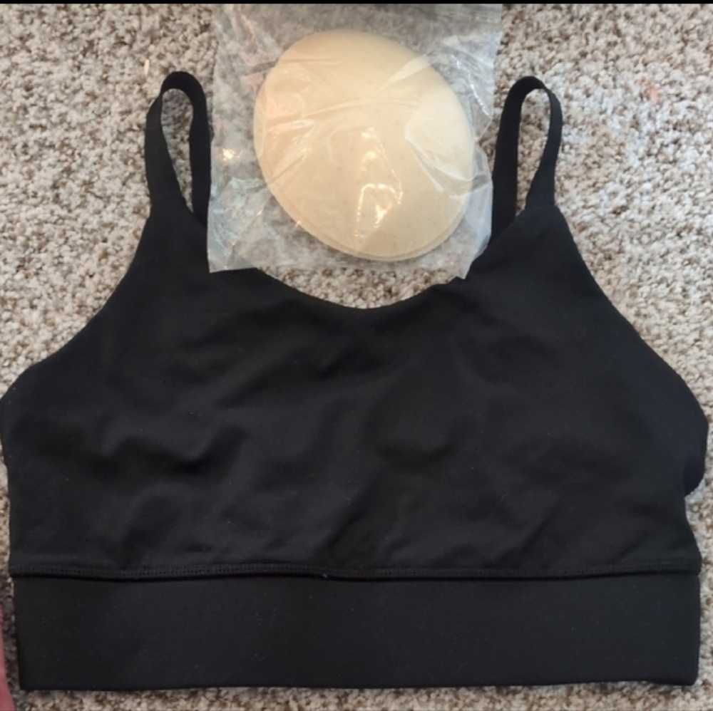 For The Peach - Black Sports Bra
